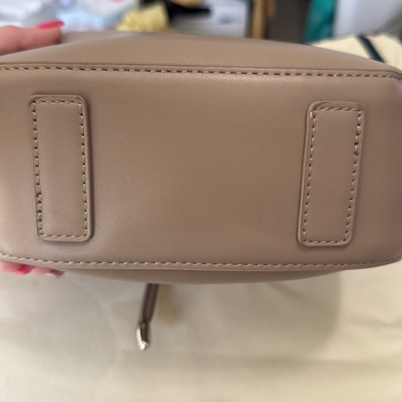 “Augusta” CALI. Stone Bucket Bag - Picture 3 of 7